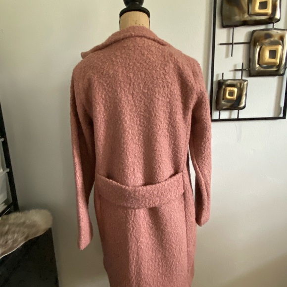 Lightweight Coat - Picture 4 of 6